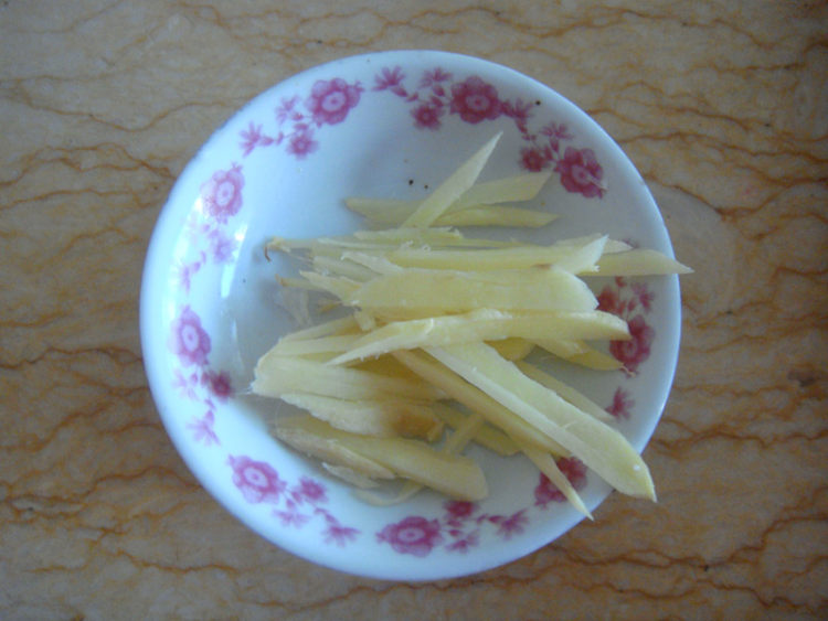 黑胡椒三文鱼骨步骤3