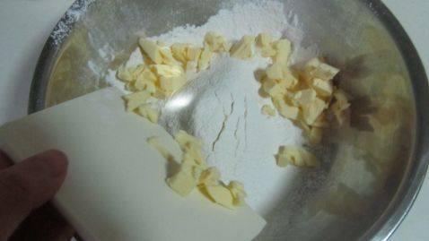 鲑鱼西兰花蛋奶糕步骤3