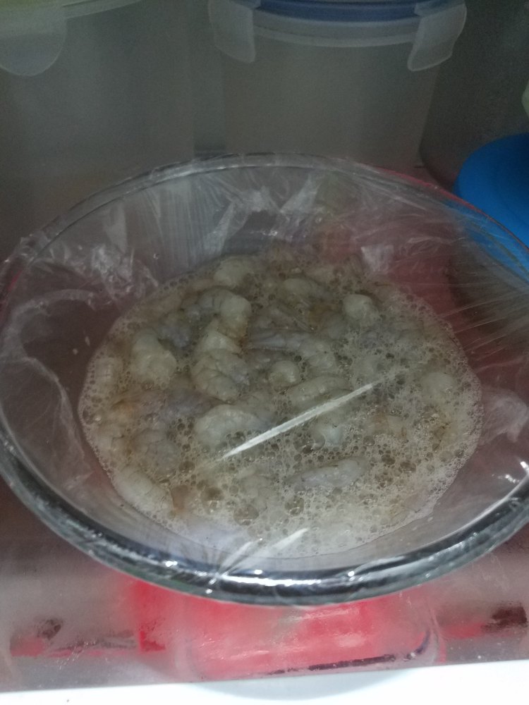 什锦虾仁步骤5