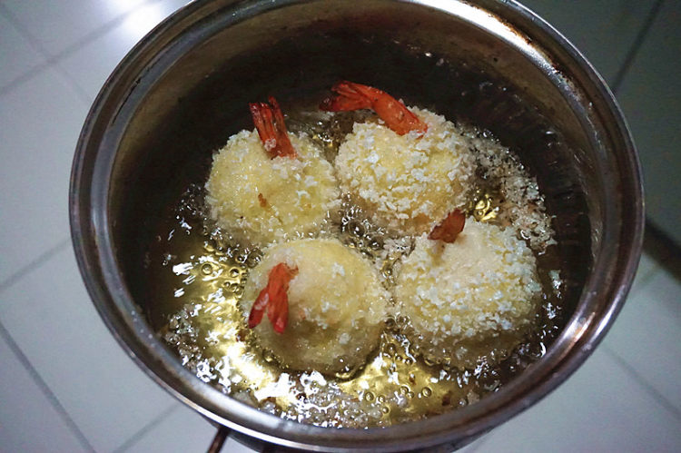 土豆泥虾球步骤9