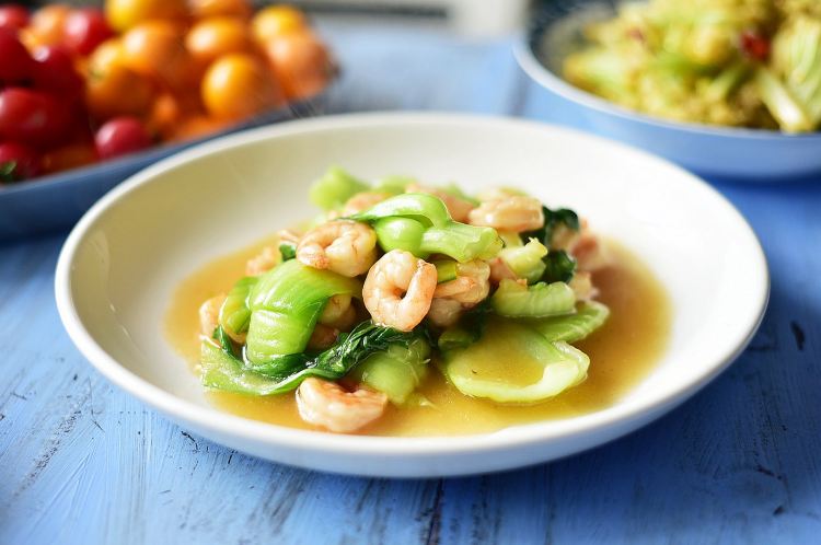 鲍汁油菜虾仁步骤7