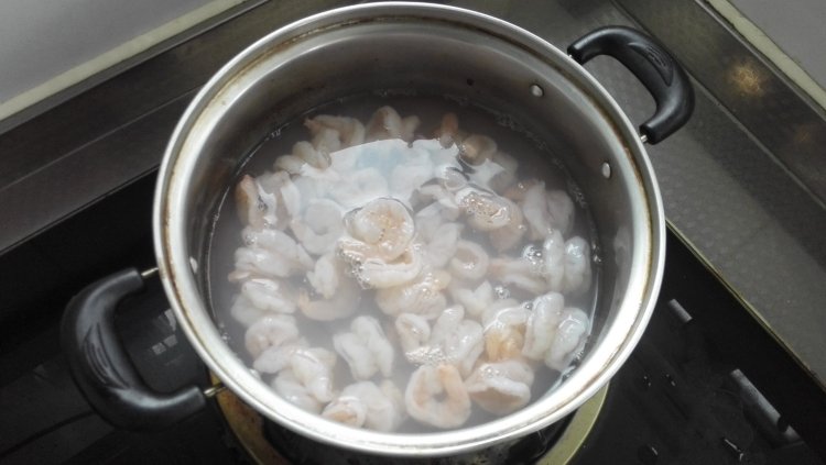 虾仁腐竹步骤2