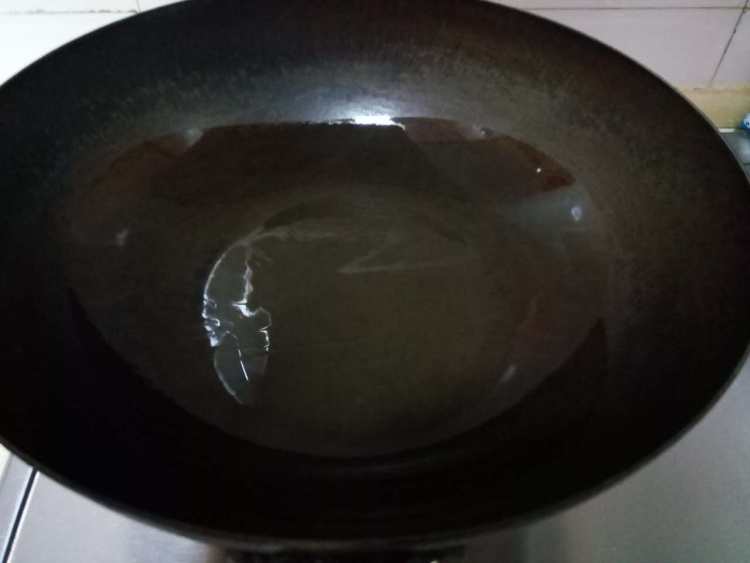 西葫芦炒虾仁步骤2
