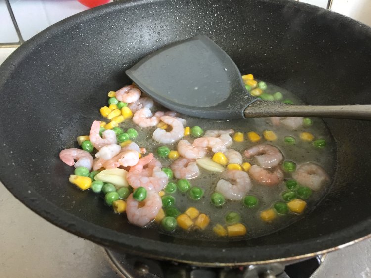 三鲜小米锅巴步骤10