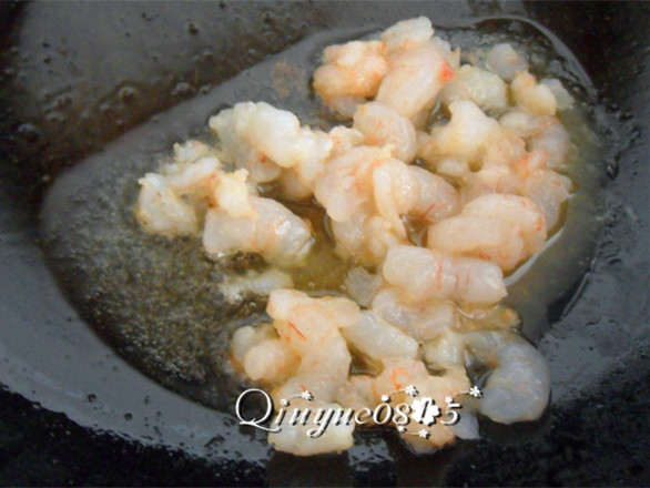 蔬菜虾仁炒蛋#本味家步骤4