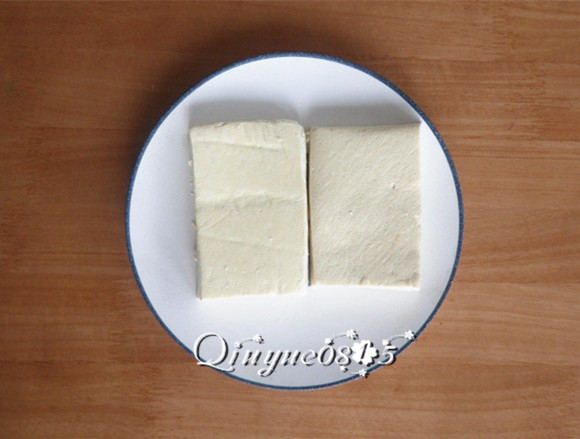虾仁爱心豆腐步骤2