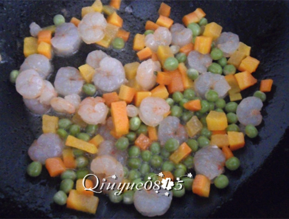 虾仁爱心豆腐步骤7