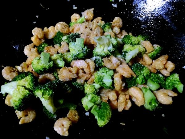 翠秀金虾步骤9