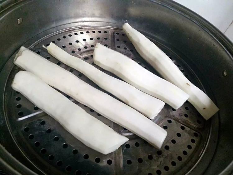 鸡肉虾仁丸子步骤1