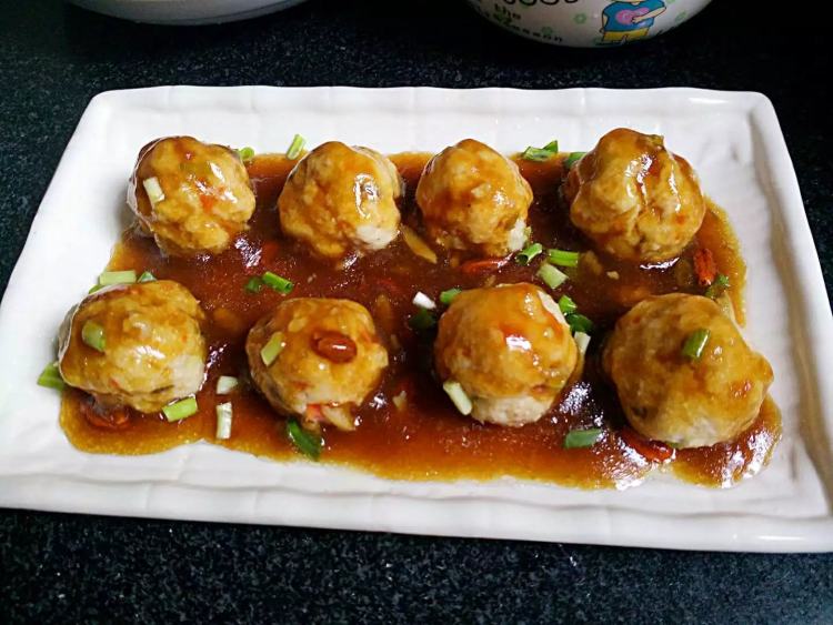 鸡肉虾仁丸子步骤13