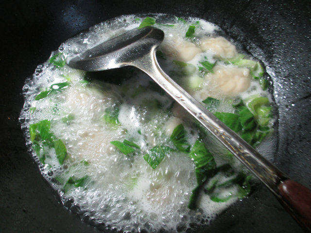 虾仁青菜面疙瘩步骤7