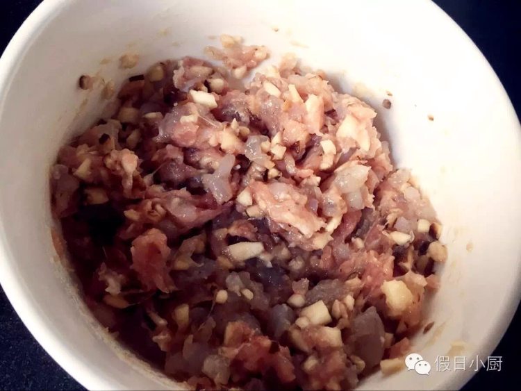 馄饨配蔬果（宝宝食谱步骤1