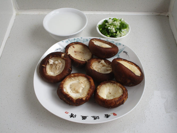 虾肉醸香菇步骤4
