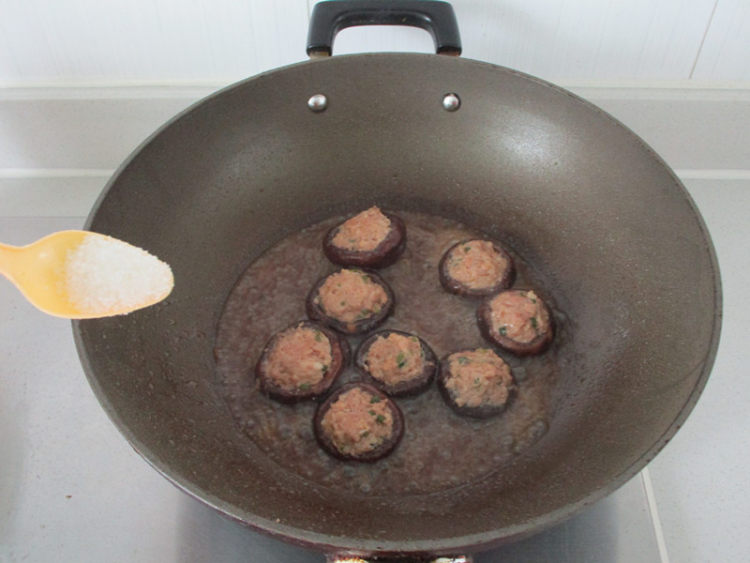 虾肉醸香菇步骤12