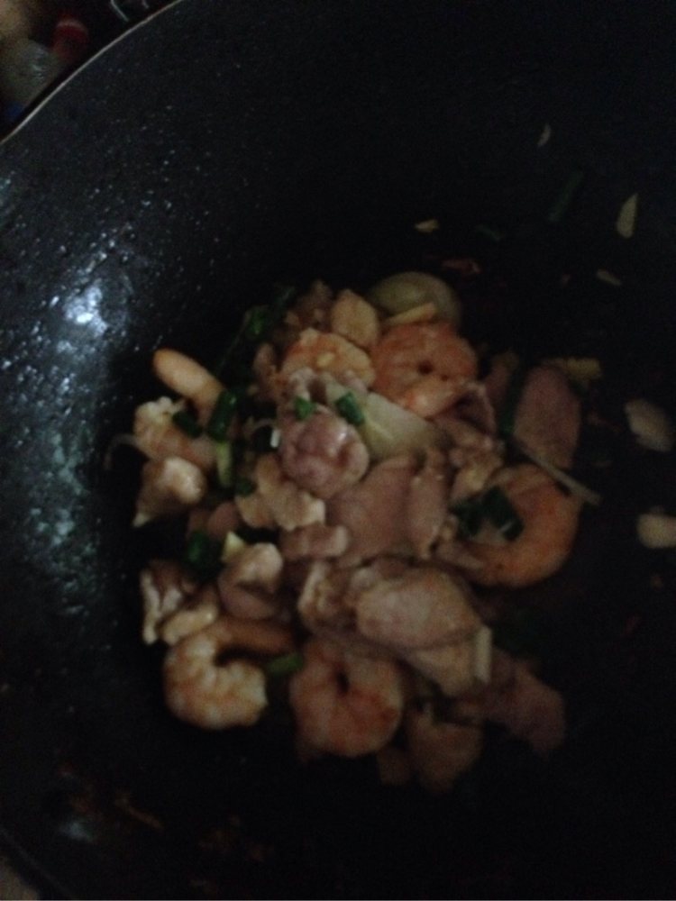 圆椒炒虾仁肉步骤7