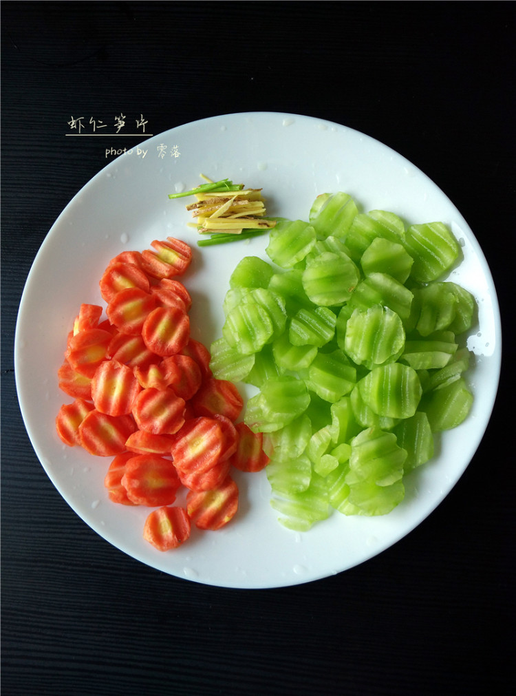 虾仁笋片步骤3