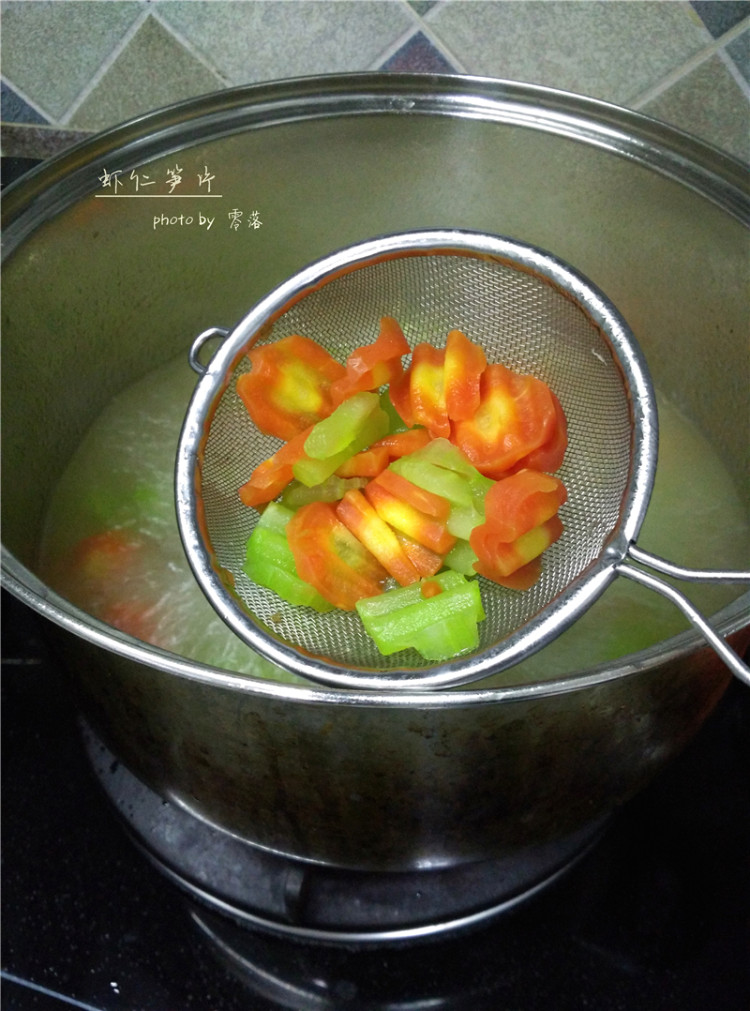虾仁笋片步骤4
