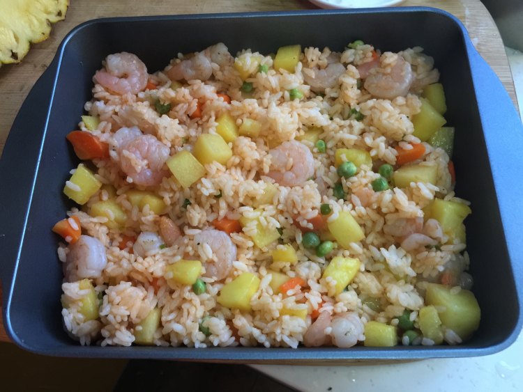 凤梨虾仁焗饭步骤9