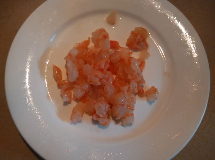 虾仁香菇腐皮卷步骤3
