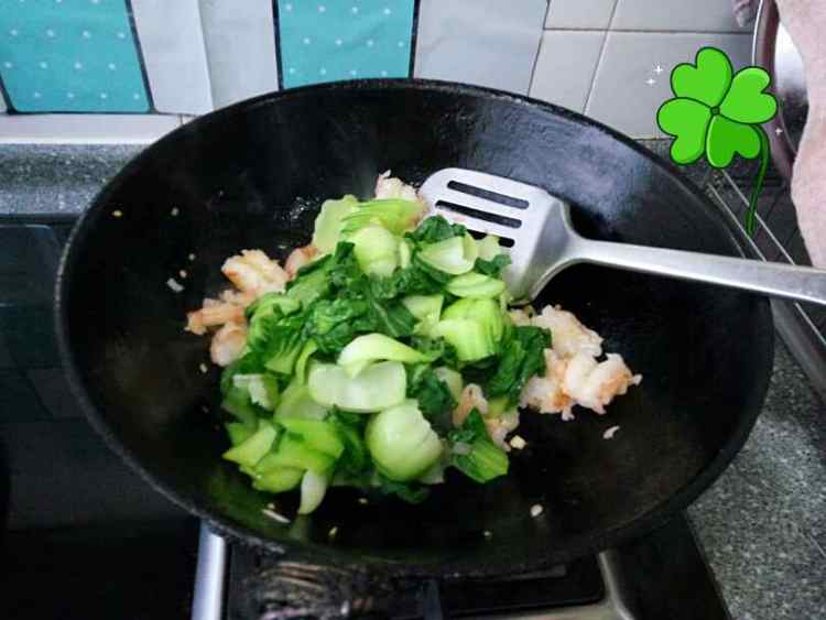 清炒虾仁油菜步骤6