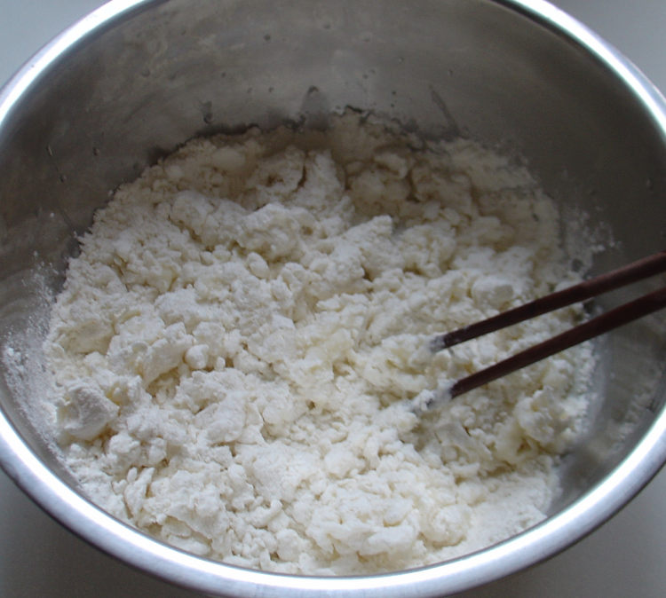 虾仁烧麦步骤1