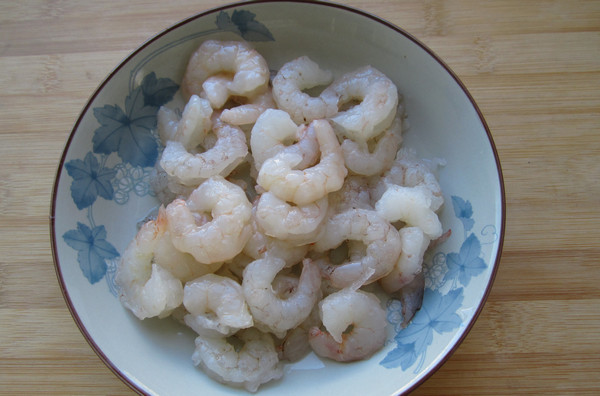 私房炝拌豆芽步骤1