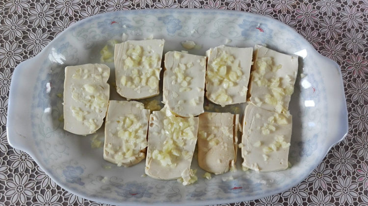 虾仁炒豆腐步骤4