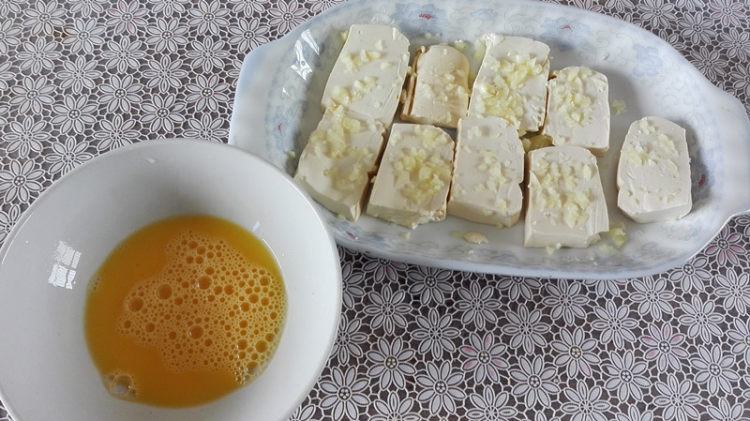 虾仁炒豆腐步骤5