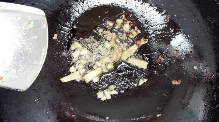 虾仁炒豆腐步骤10