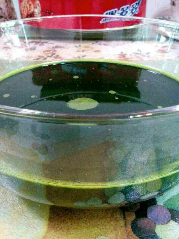 翡翠墨玉虾饺步骤2