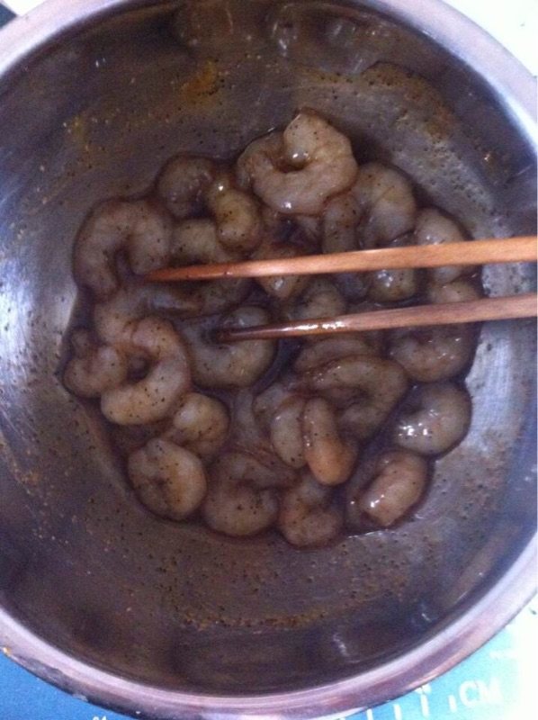 烤虾仁串步骤2