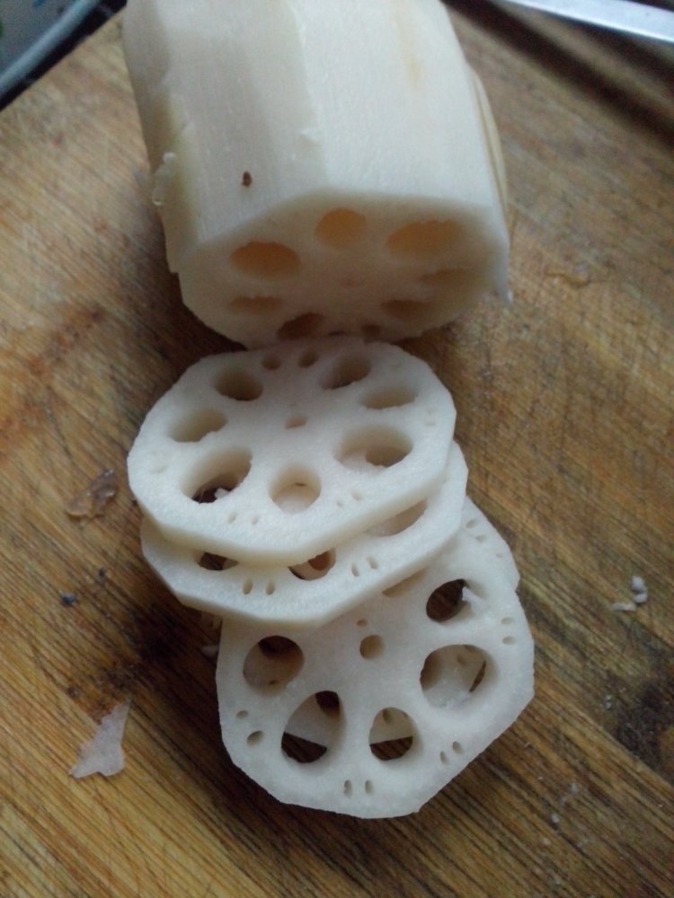 虾仁藕饼步骤4