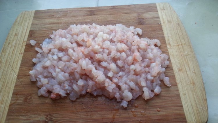猪肉虾仁水饺步骤2