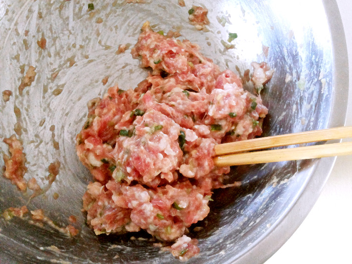 白菜虾蓉生煎包步骤9