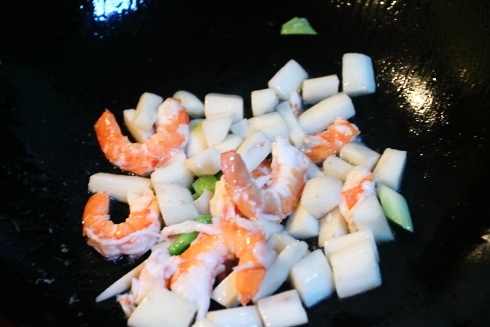 虾仁山药米饭步骤4