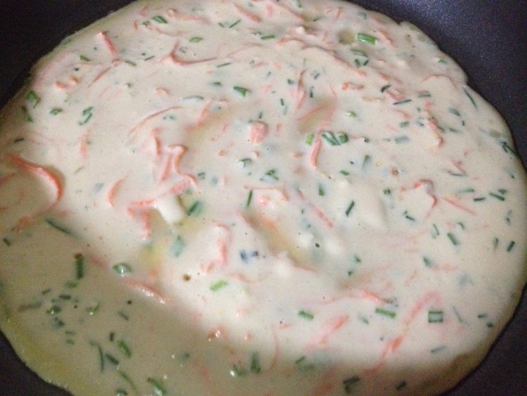 鲜虾胡萝卜椒盐煎饼步骤7