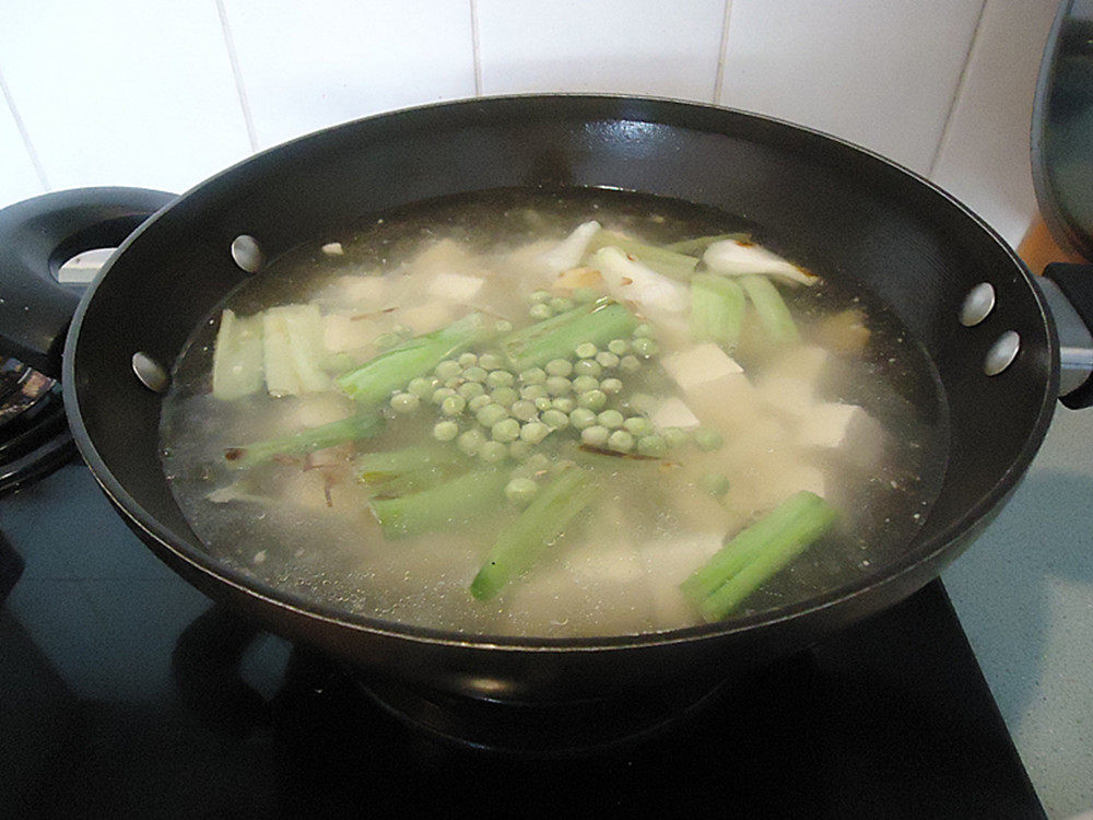 虾仁豆腐羹步骤7