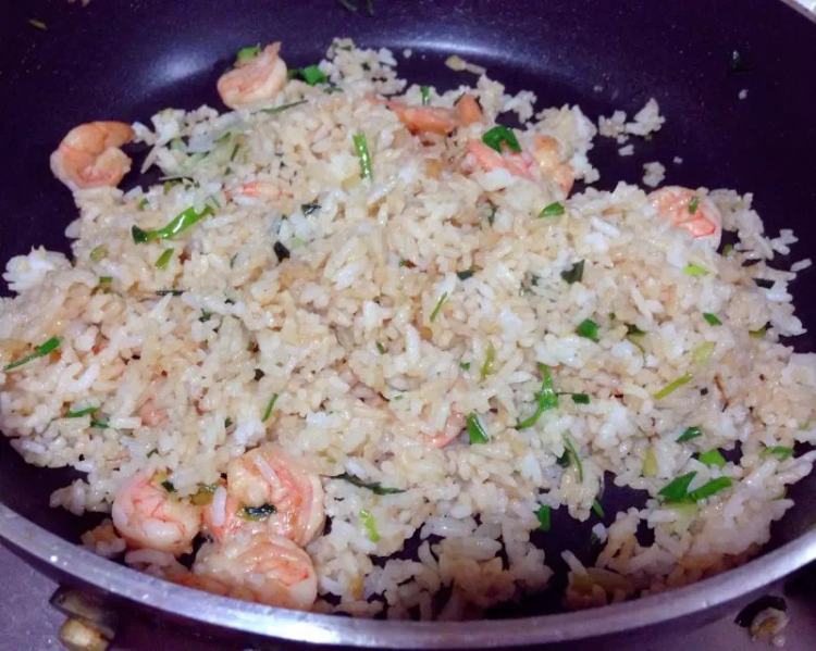 虾仁捞饭步骤11