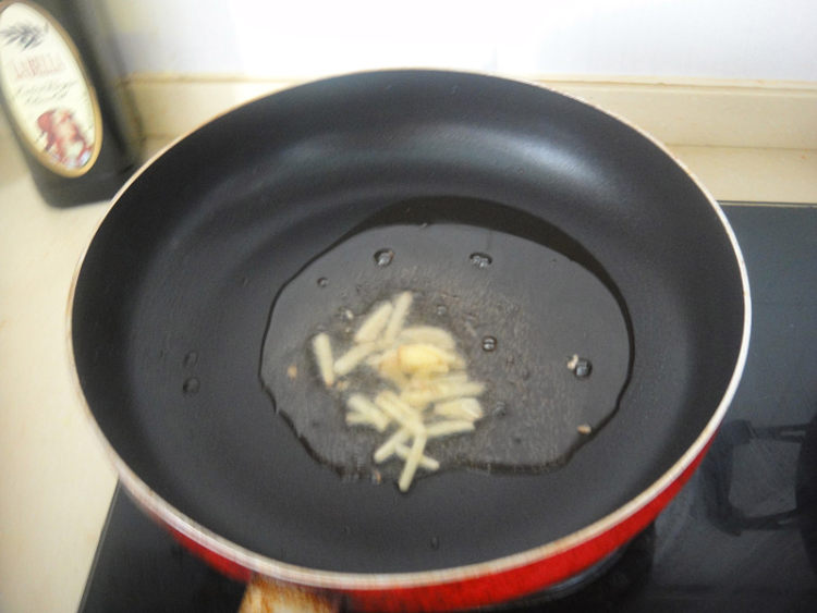 糟熘青豆虾仁步骤7