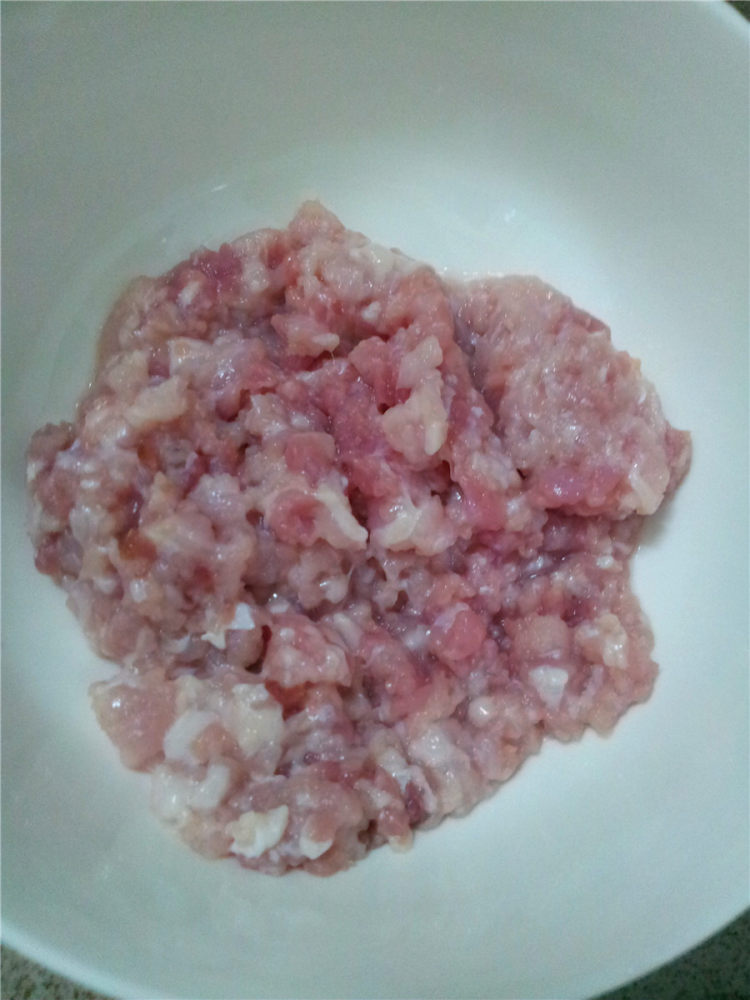 虾肉酱步骤2