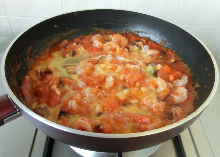虾仁滑蛋烩饭步骤8