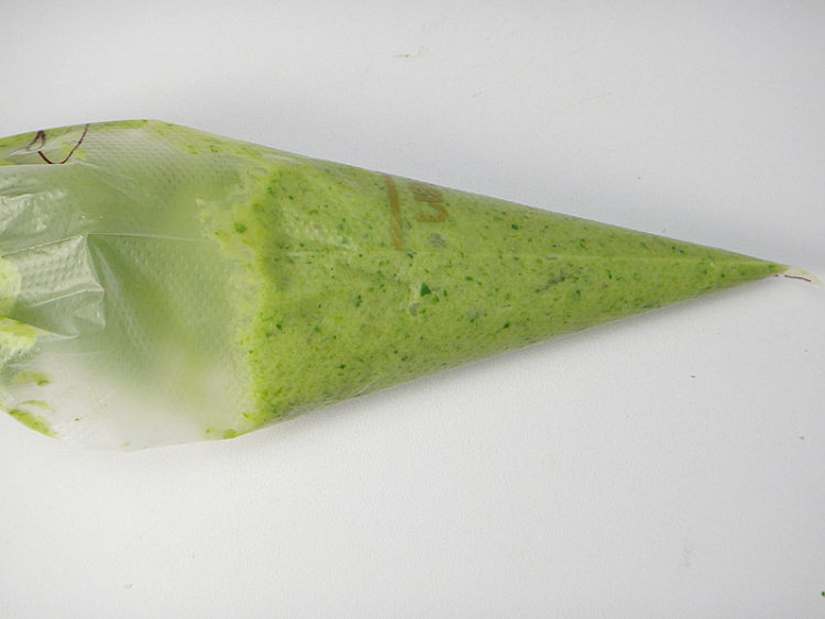 小草蔬菜鲜虾面步骤6