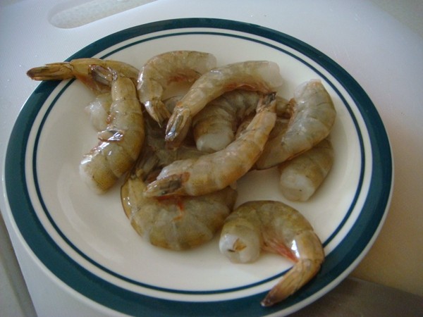 清蒸茄子鲜虾盏步骤1