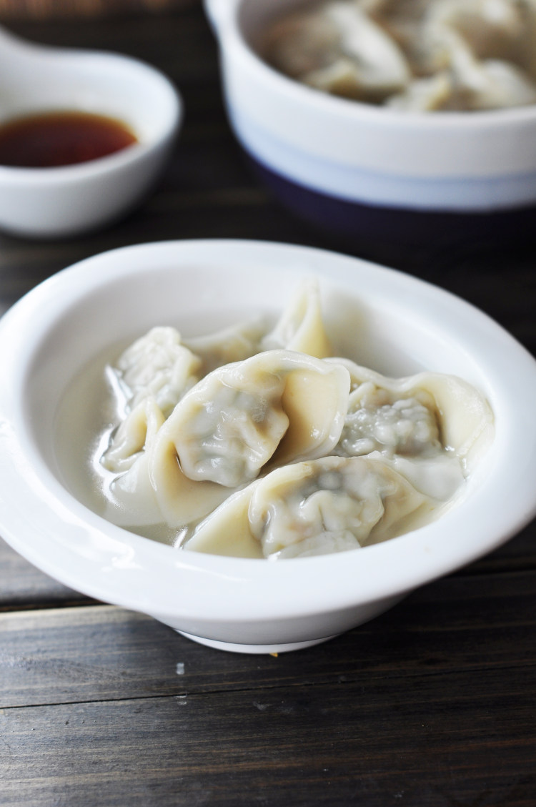荠菜三鲜大馄饨步骤6