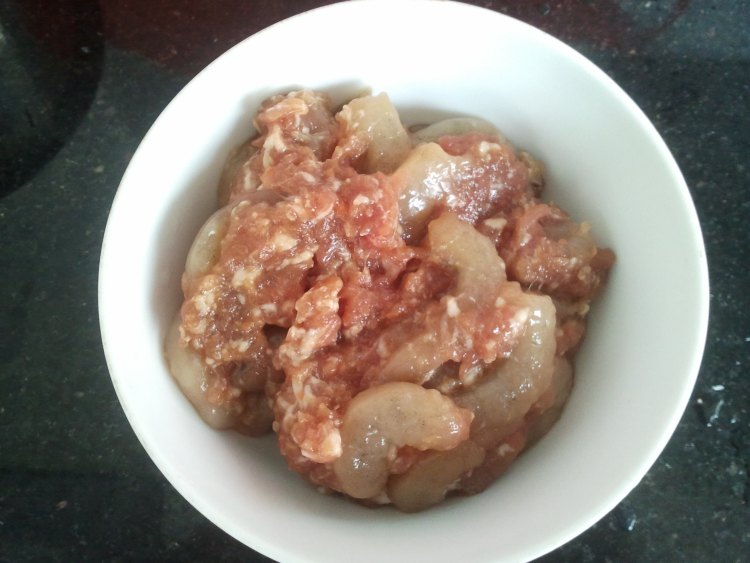 酱焖豆腐步骤1