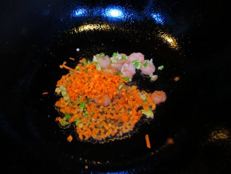 番茄虾仁奶香土豆泥步骤12