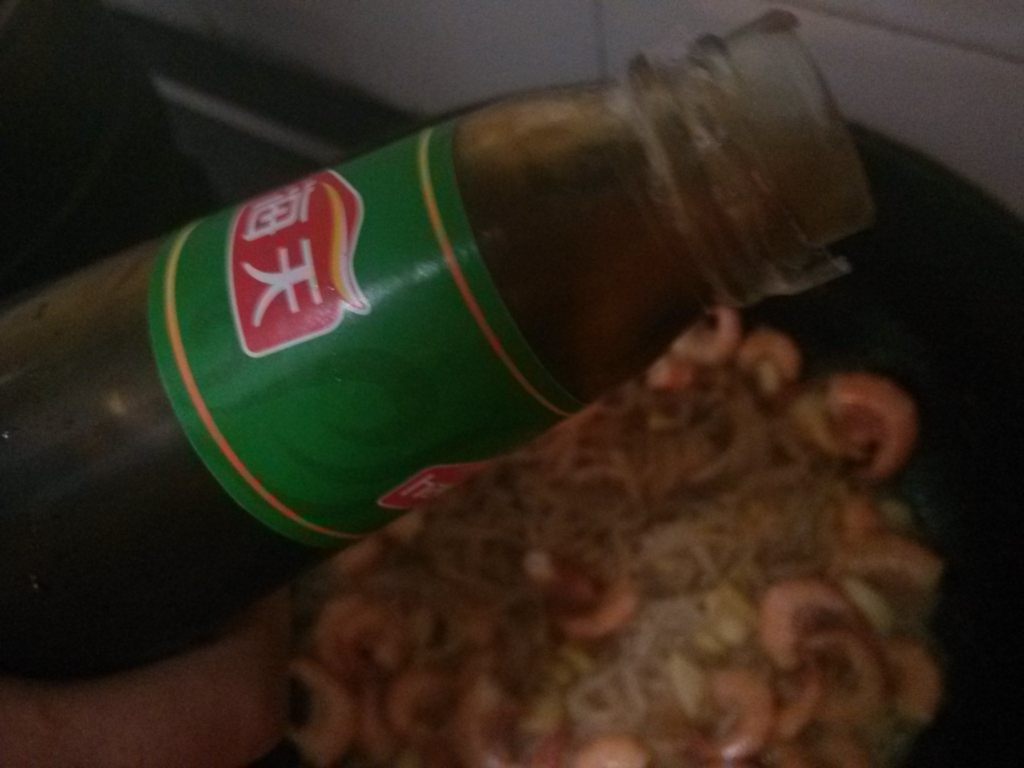 虾仁粉丝步骤8