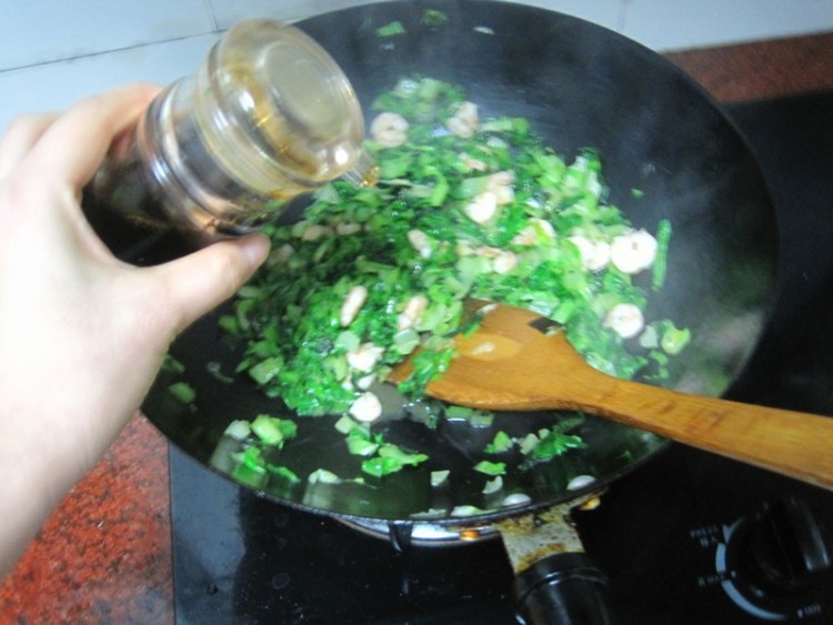虾仁炒生菜步骤10