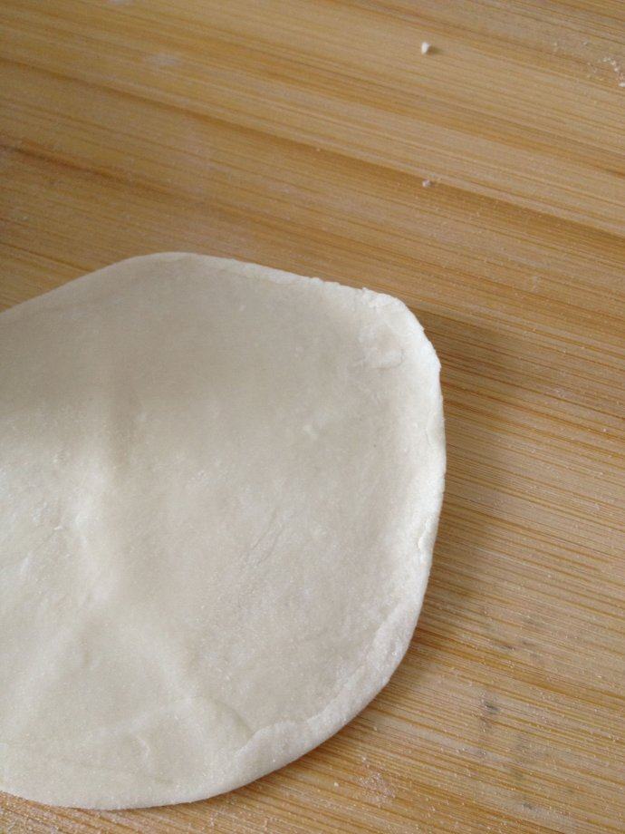 如意白菜猪肉柳叶饺步骤3