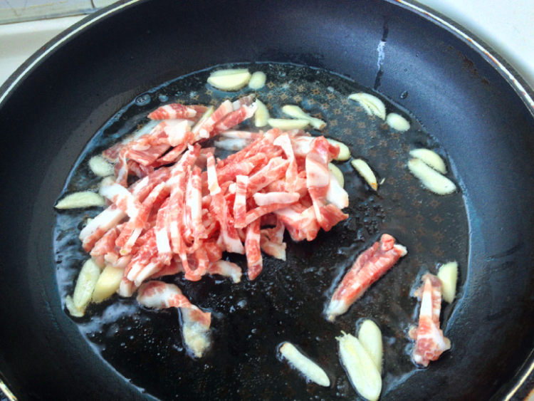 肉炒意大利面步骤6